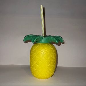 Pineapple shaped drink ware